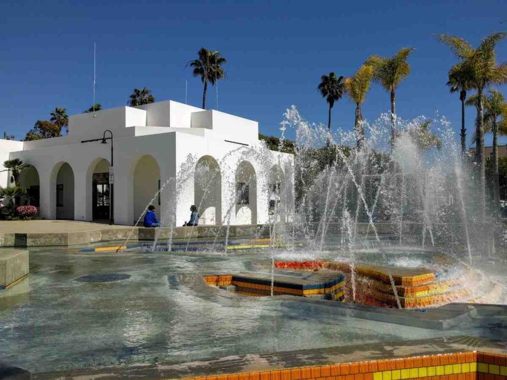 Is Escondido cheaper than San Diego?